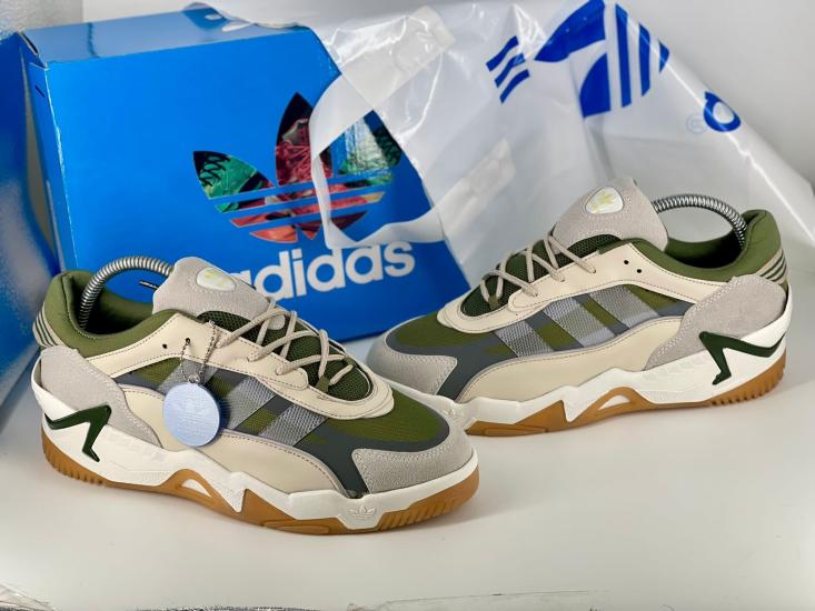 Adidas Erkek Ayakkabı