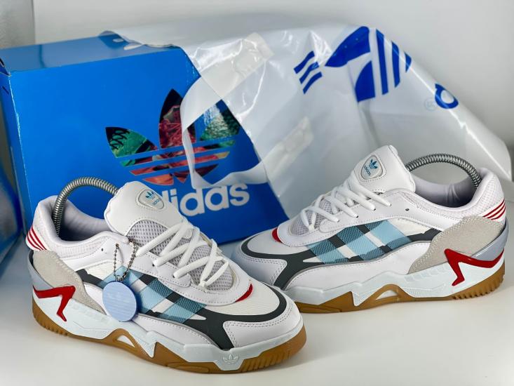 Adidas Erkek Ayakkabı