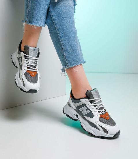New Balance Ayakkabı