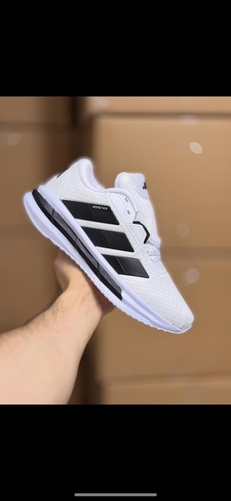 Adidas%20Yeni%20Sezon%20Spor%20Ayakkabı%20