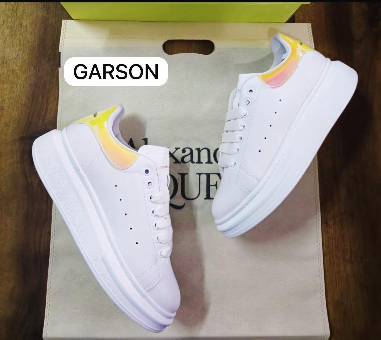 Alexander%20McQueen%20Yeni%20Sezon%20Bayan%20Spor%20Ayakkabı
