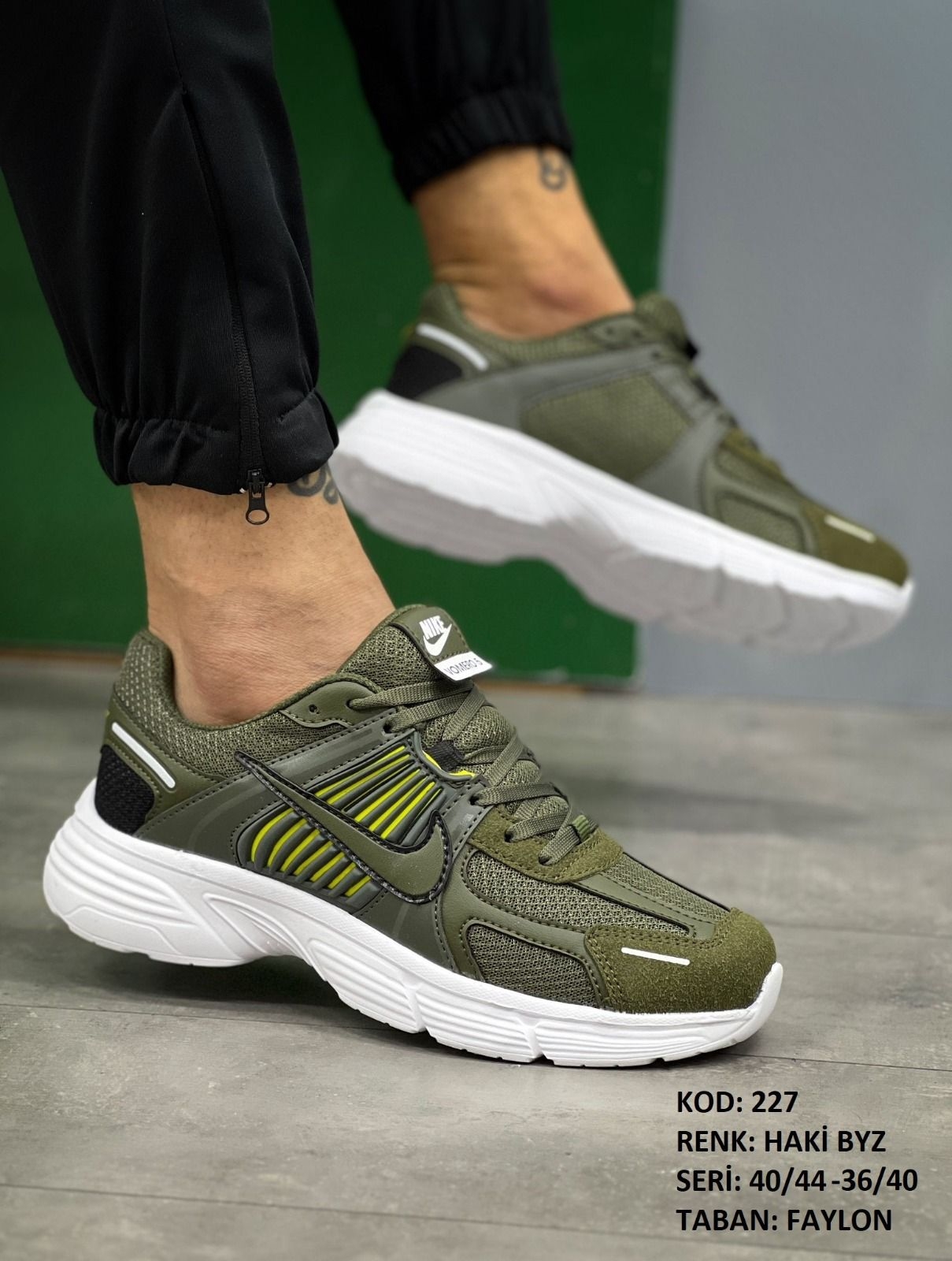 Lacoste%20Yeni%20Sezon%20Erkek%20Spor%20Ayakkabı