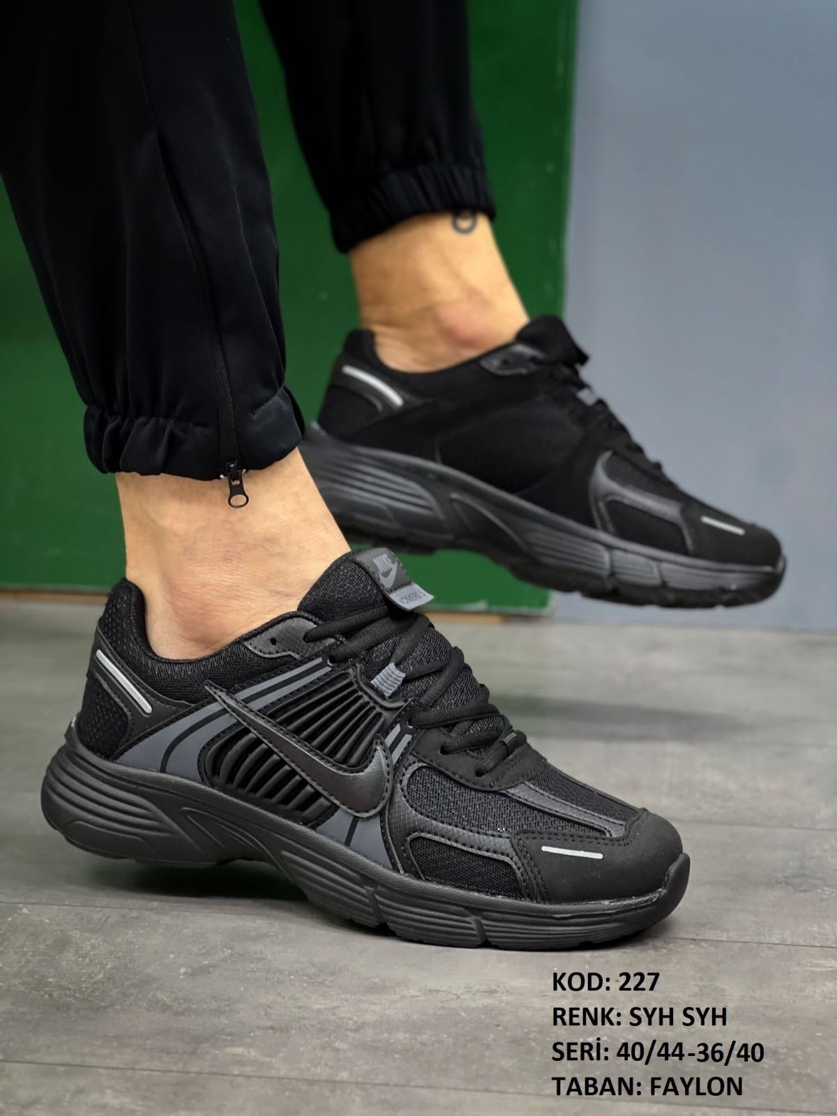 Nike%20Yeni%20Sezon%20Spor%20Ayakkabı