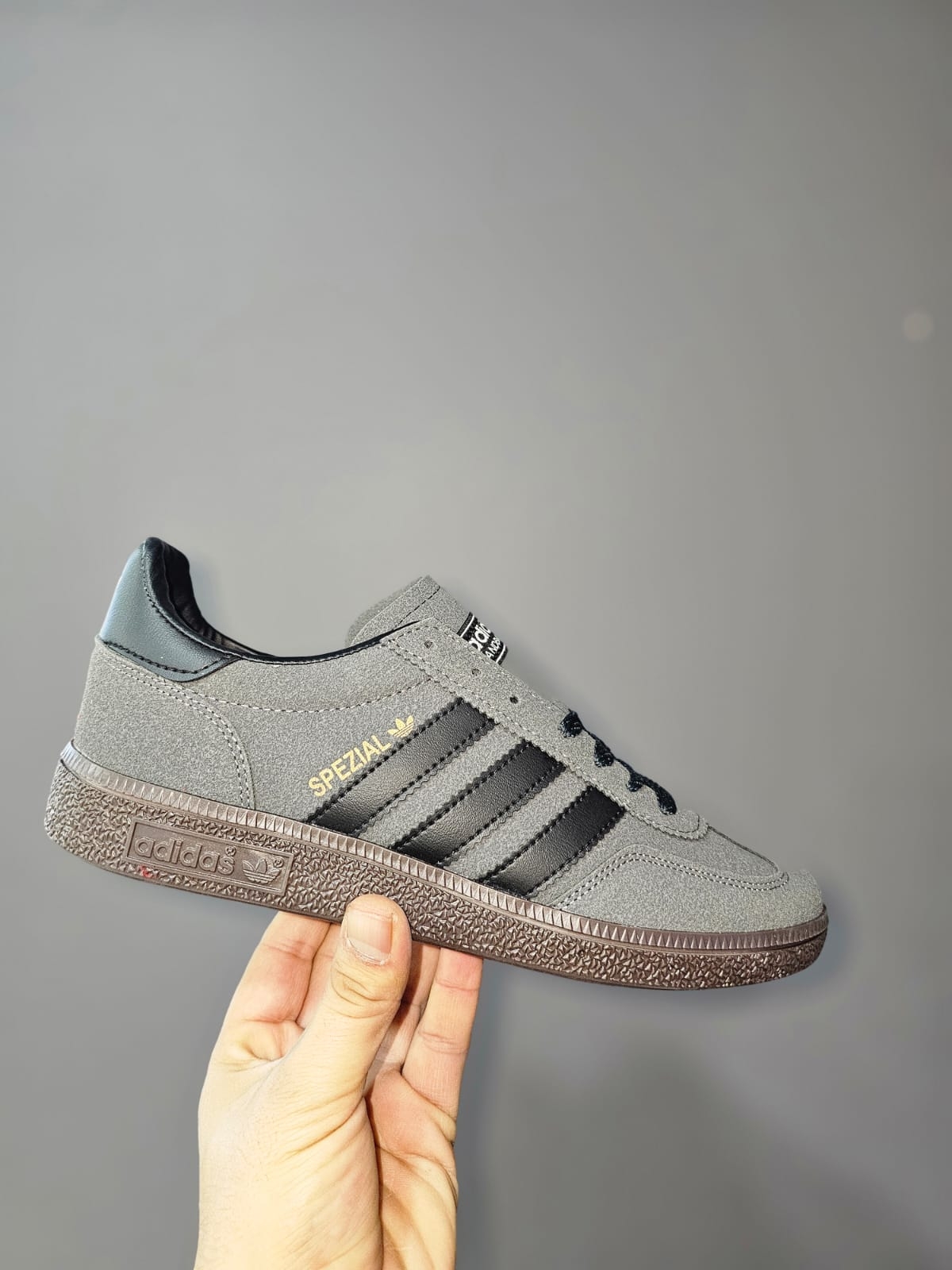 Adidas%20Yeni%20Sezon%20Kadın%20Spor%20Ayakkabı