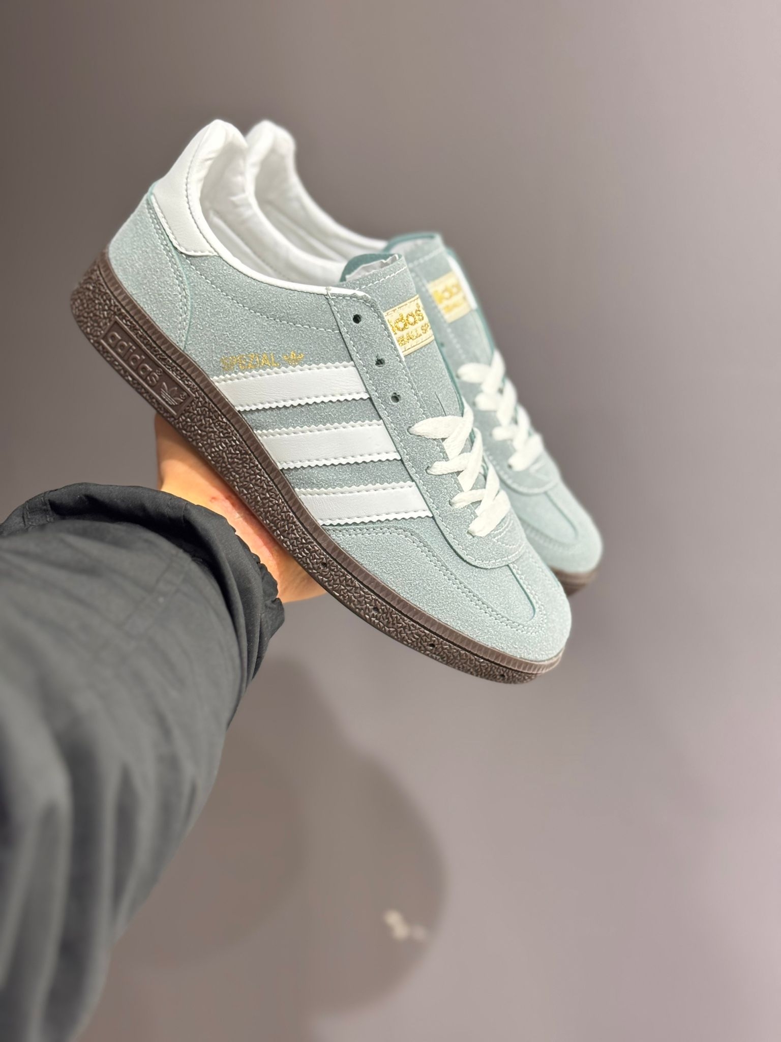 Adidas%20Yeni%20Sezon%20Kadın%20Spor%20Ayakkabı