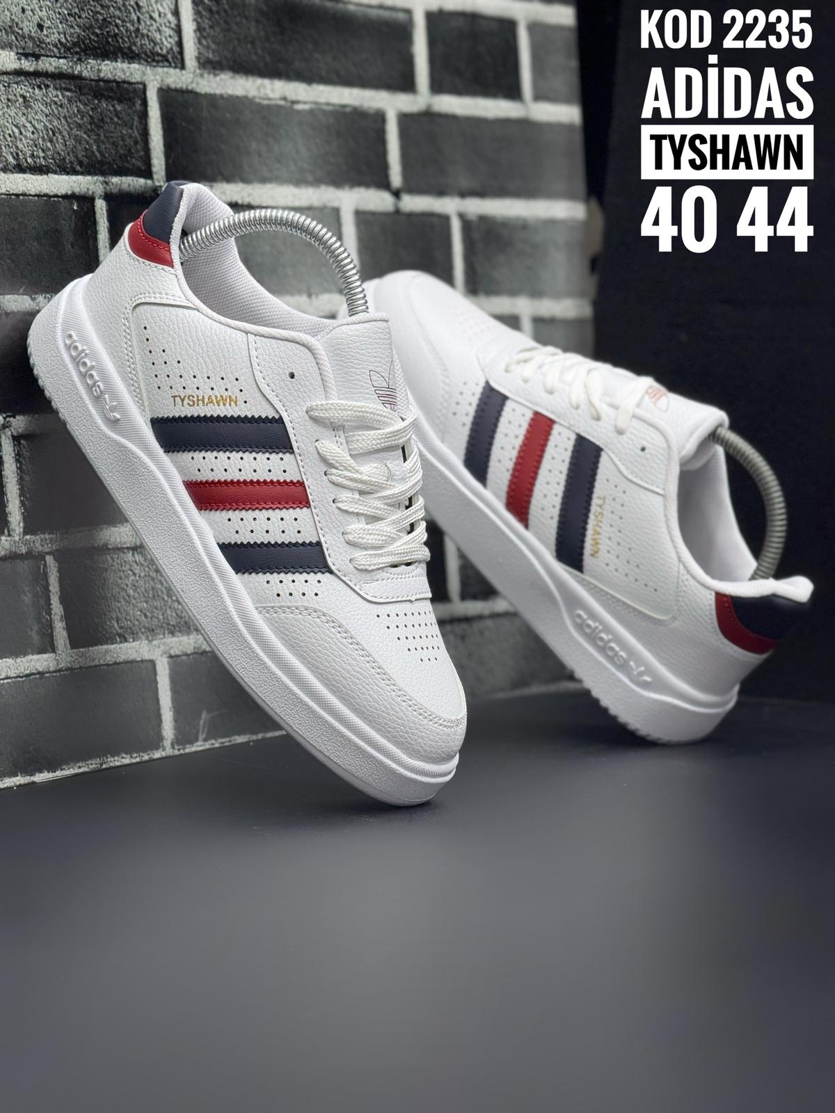 Adidas%20Yeni%20Sezon%20Erkek%20Spor%20Ayakkabı