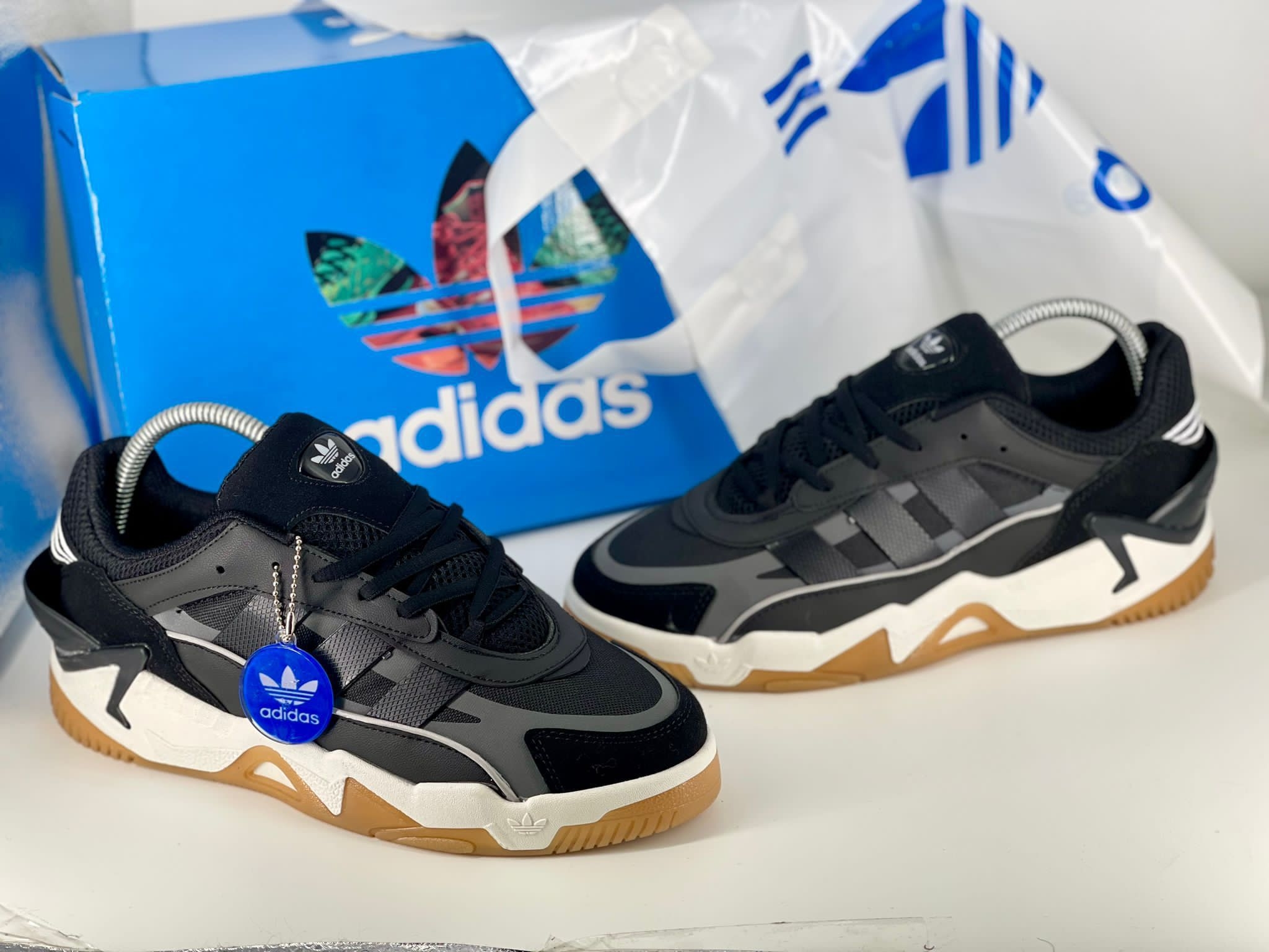 Adidas%20Yeni%20Sezon%20Erkek%20Spor%20Ayakkabı